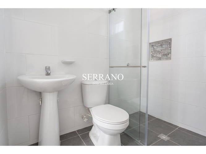 Edificio en venta en San Francisco, Bucaramanga, 280 m² · foto 6 de 7