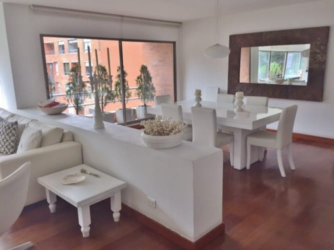 Apartamento en venta en Chico Norte, Bogotá · foto 2 de 16