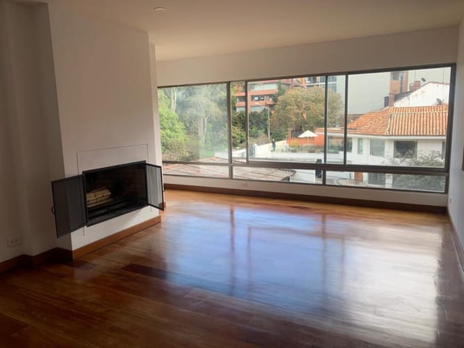 Apartamento en venta en Chico Norte, Bogotá · foto 3 de 16