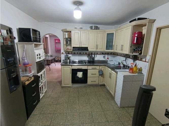 Casa de 5 alcobas en venta en Calasanz, Medellín, 175 m² · foto 6 de 17