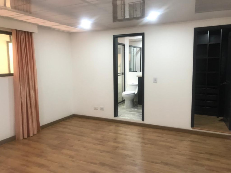 Apartamento en venta en Niza, Bogotá · foto 11 de 13