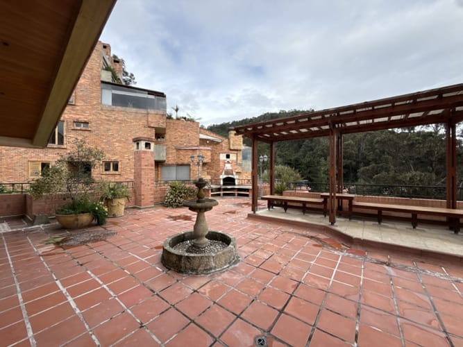 Apartamento en venta en Cedro Golf, Bogotá · foto 2 de 24