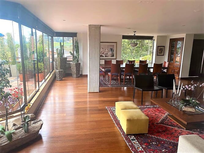 Apartamento de 3 alcobas en venta en Lindaraja, Bogotá, 325 m² · foto 9 de 24