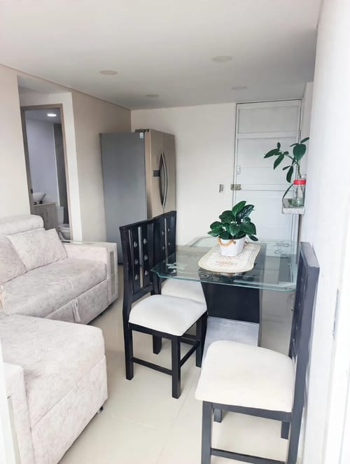 Apartamento de 3 alcobas en venta en Santa Ana, Bello, 55 m² · foto 4 de 17