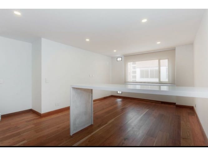 Apartaestudio en venta en La Calleja, Bogotá, 55 m² · foto 3 de 17