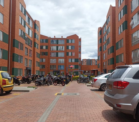 Apartamento de 3 alcobas en venta en Ciudad Verde, Soacha, 42 m² · foto 17 de 18