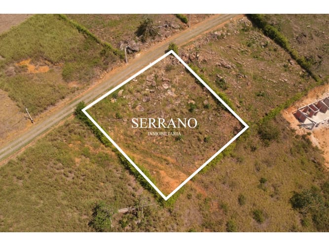 Lote en venta en Chocoita, Girón, 1000 m² · foto 4 de 12