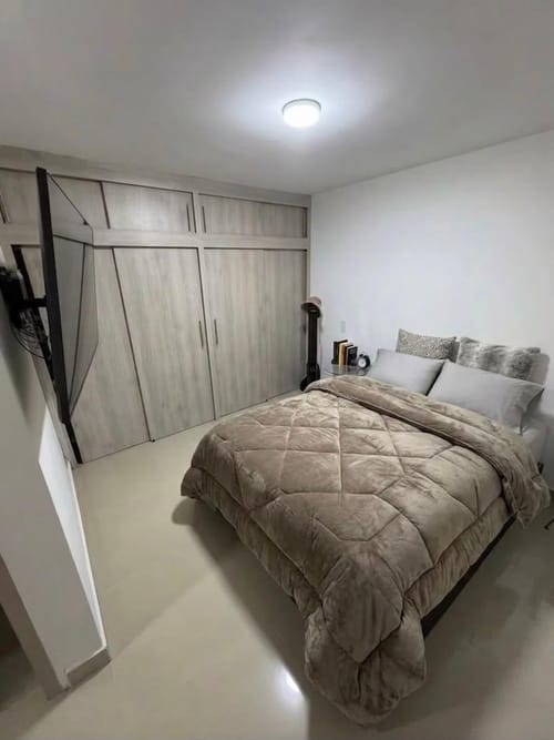 Apartamento de 3 alcobas en venta en Amazonia, Bello, 58 m² · foto 8 de 16