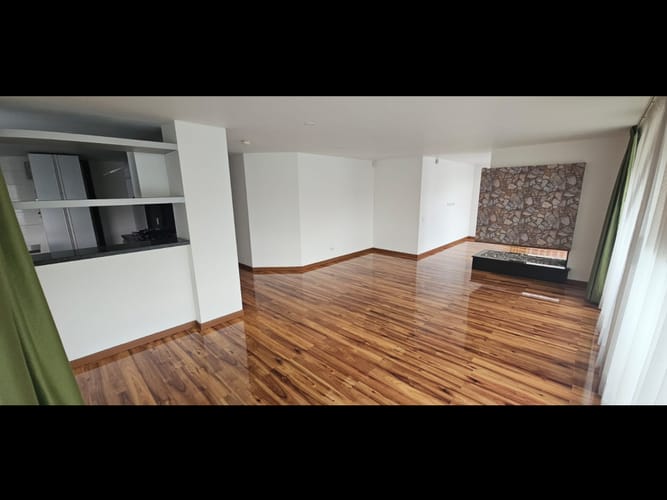 Apartamento de 4 alcobas en venta en La Felicidad, Bogotá, 148 m² · foto 8 de 22
