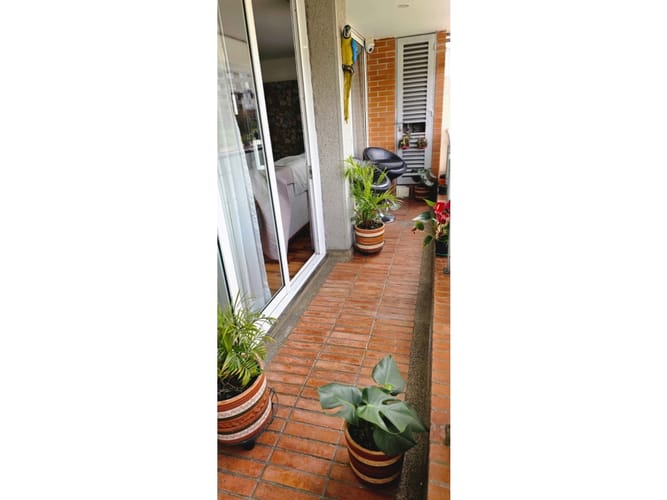 Apartamento de 4 alcobas en venta en La Felicidad, Bogotá, 148 m² · foto 9 de 22