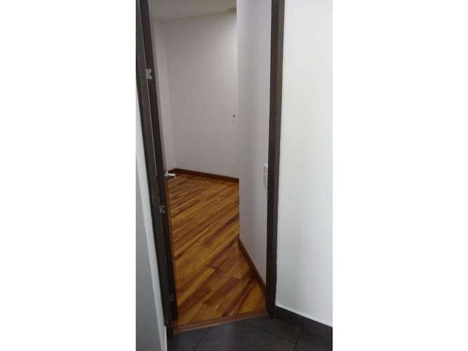 Apartamento de 4 alcobas en venta en La Felicidad, Bogotá, 148 m² · foto 19 de 22