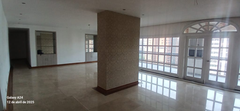Apartamento de 4 alcobas en venta en Normandia, Cali, 269 m² · foto 2 de 24