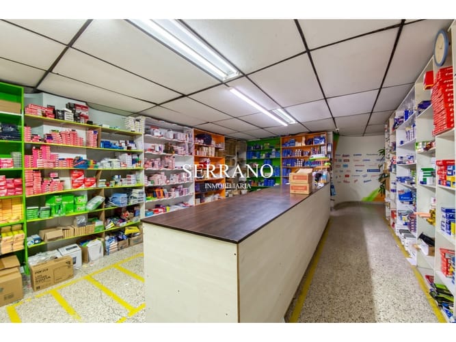 Local en venta en Centro, Bucaramanga, 240 m² · foto 2 de 14