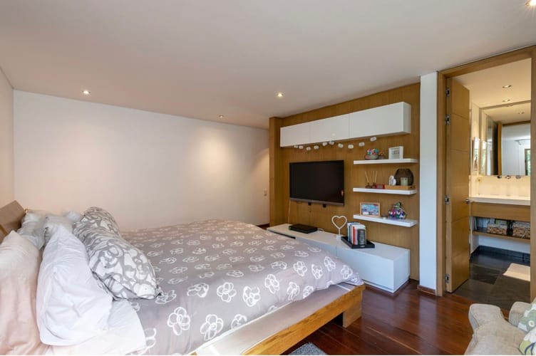 Apartamento de 4 alcobas en venta en Normandia, Cali, 226 m² · foto 10 de 19