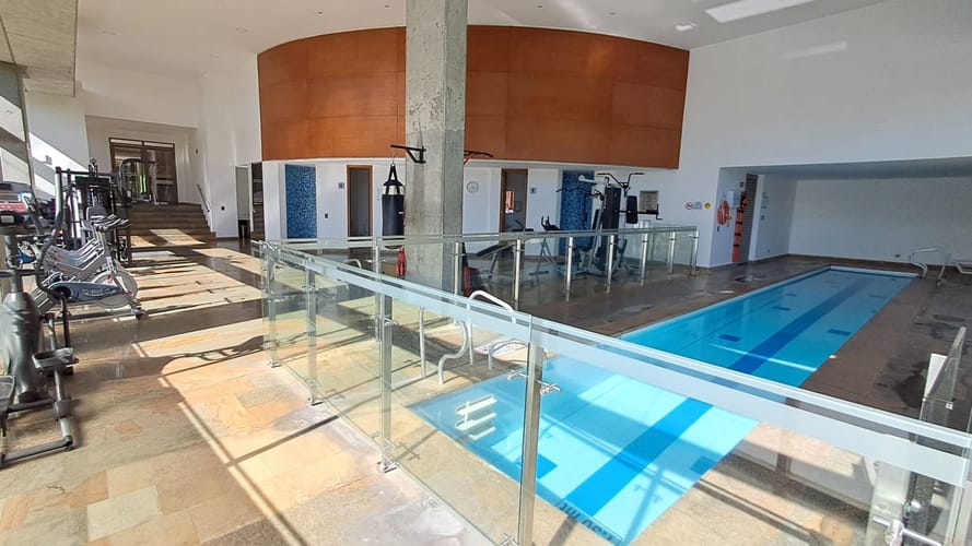 Apartamento de 3 alcobas en venta en Los Naranjos, Medellín, 200 m² · foto 12 de 15
