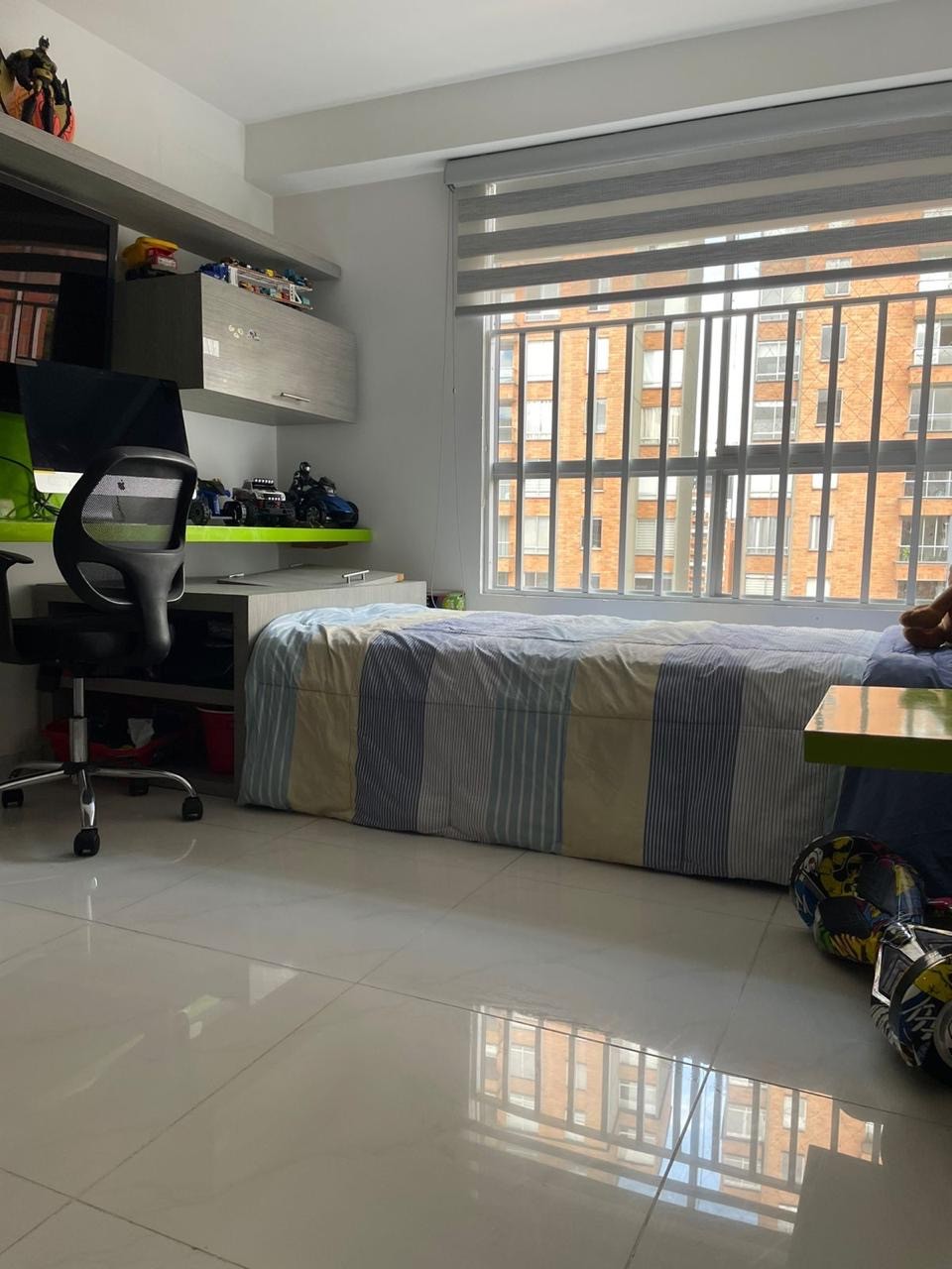 Apartamento en venta en El Poblado, Medellín · foto 3 de 17