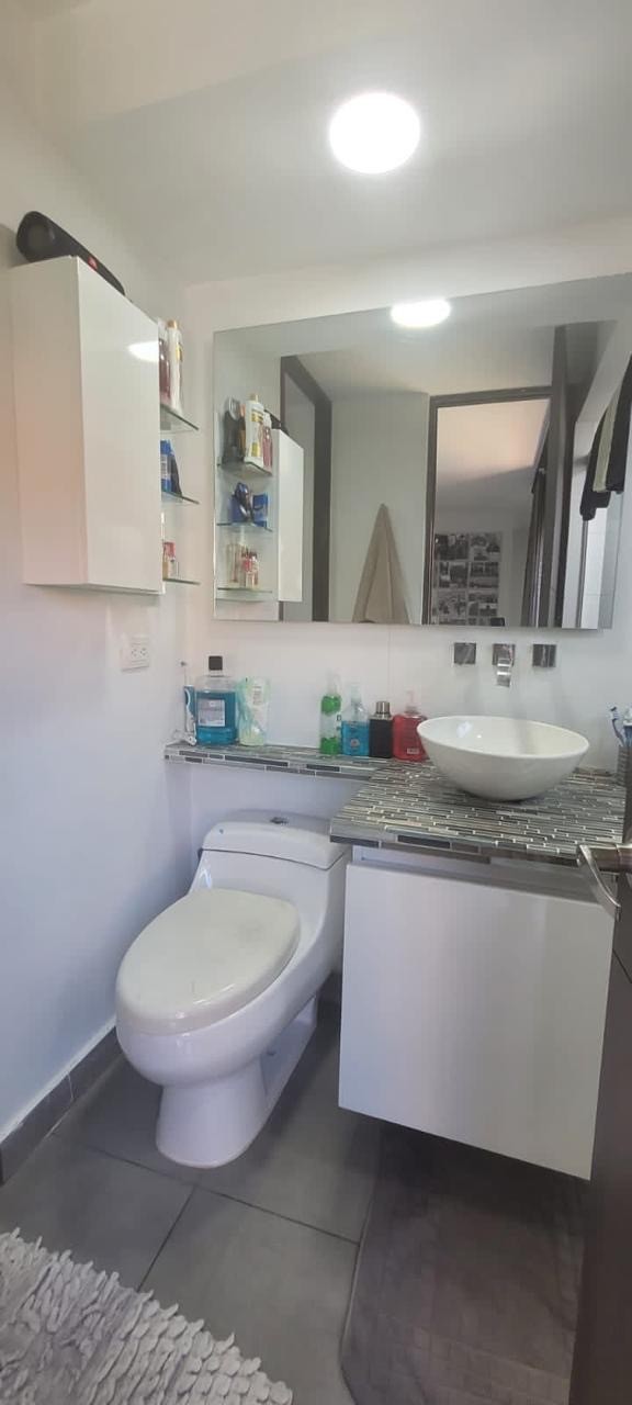 Apartamento en venta en El Poblado, Medellín · foto 17 de 17