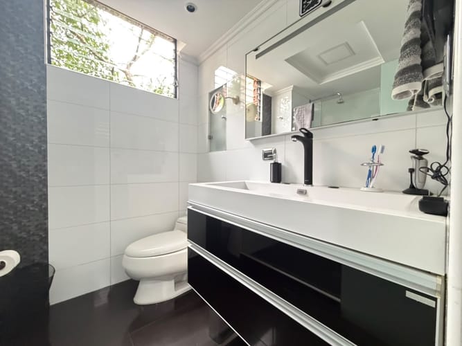 Apartamento en venta en Loma Del Chocho, Envigado · foto 5 de 8