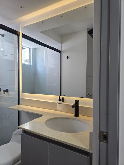 Apartamento de 3 alcobas en venta en El Poblado, Medellín, 116 m² · foto 3 de 7