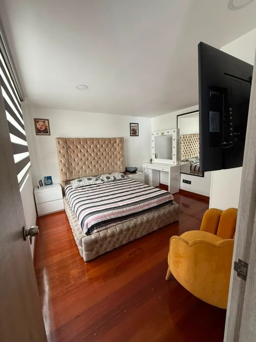 Apartamento de 4 alcobas en venta en La Asuncion, Bogotá, 162 m² · foto 22 de 24