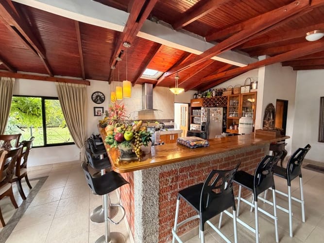 Casa de 5 alcobas en venta en Rozo, Palmira, 400 m² · foto 12 de 22