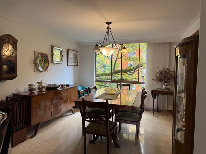 Apartamento de 3 alcobas en venta en Los Naranjos, Medellín, 165 m² · foto 7 de 19