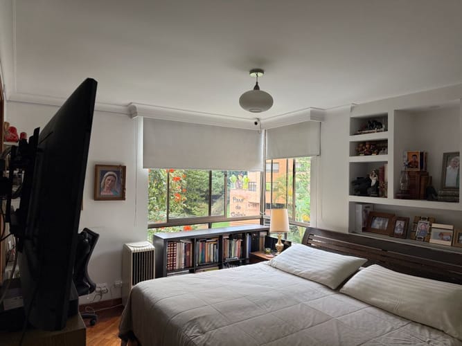Apartamento de 3 alcobas en venta en Los Naranjos, Medellín, 165 m² · foto 9 de 19