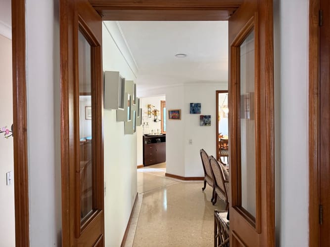 Apartamento de 3 alcobas en venta en Los Naranjos, Medellín, 165 m² · foto 19 de 19