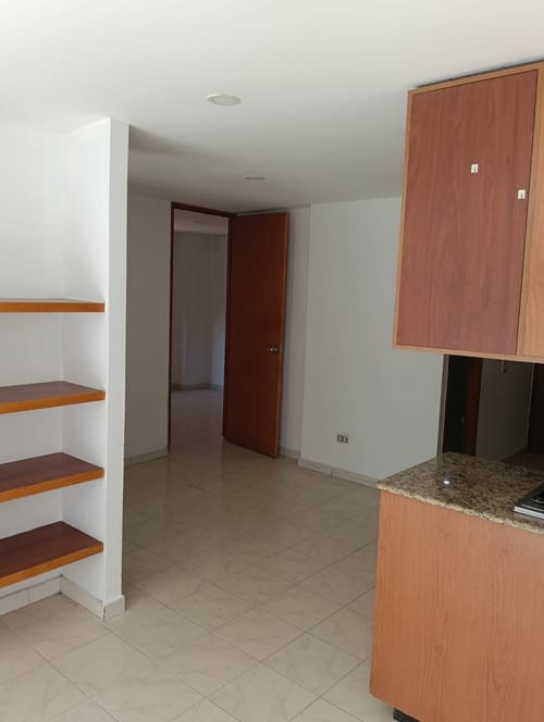 Apartamento de 2 alcobas en venta en Laureles, Medellín, 65 m² · foto 5 de 10