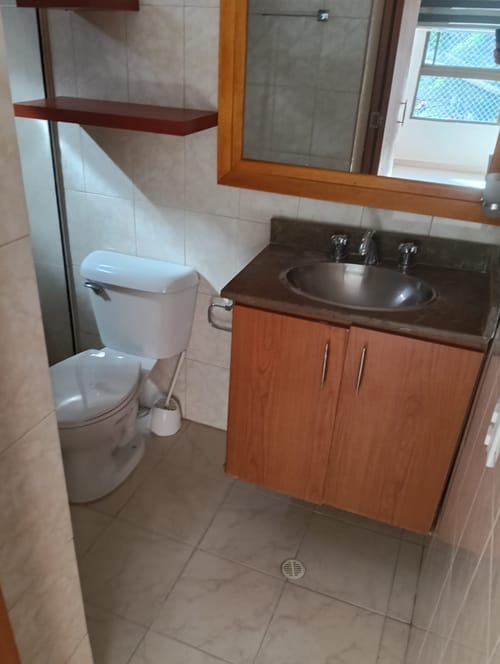 Apartamento de 2 alcobas en venta en Laureles, Medellín, 65 m² · foto 8 de 10
