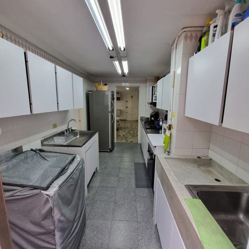 Apartamento de 4 alcobas en venta en El Poblado, Medellín, 156 m² · foto 3 de 15