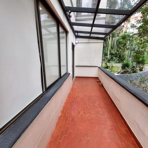 Apartamento de 4 alcobas en venta en El Poblado, Medellín, 156 m² · foto 4 de 15