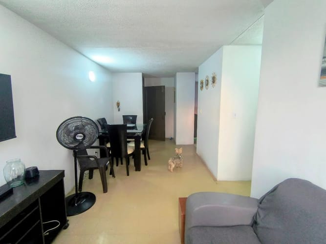 Apartamento de 3 alcobas en venta en Sector Transito Municipal, Cali, 57 m² · foto 3 de 18