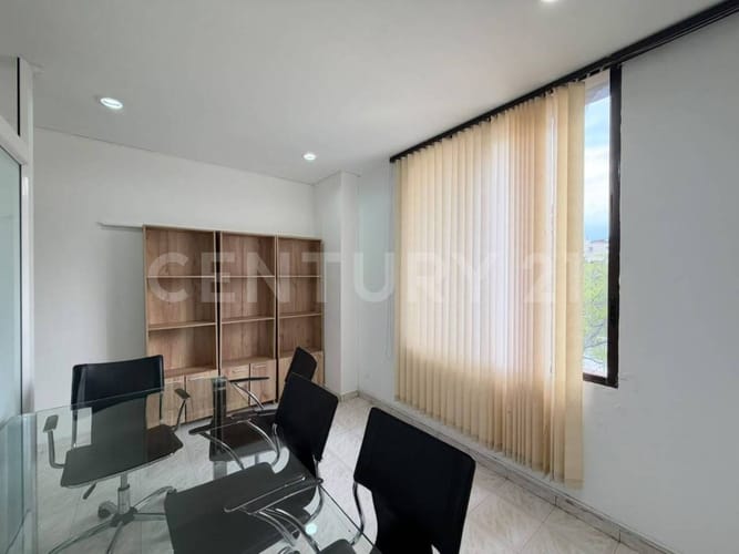 Oficina en arriendo en Centenario, Cali, 25 m² · foto 8 de 10