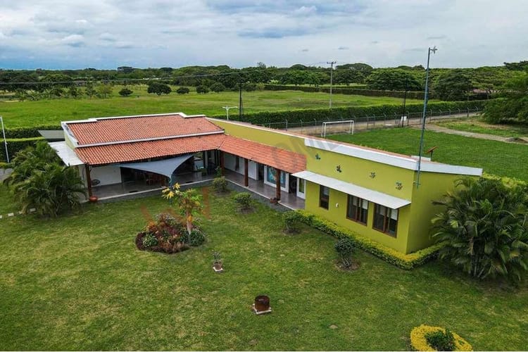 Casa de 3 alcobas en venta en Matapalo, Palmira, 280 m² · foto 3 de 18