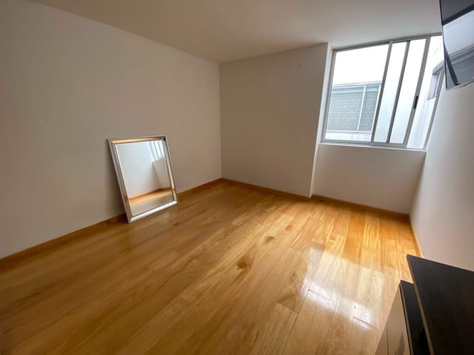 Apartamento de 2 alcobas en venta en La Asuncion, Bogotá, 172 m² · foto 4 de 6
