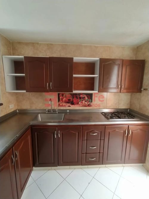 Casa de 3 alcobas en venta en Robledo, Medellín, 73 m² · foto 4 de 10