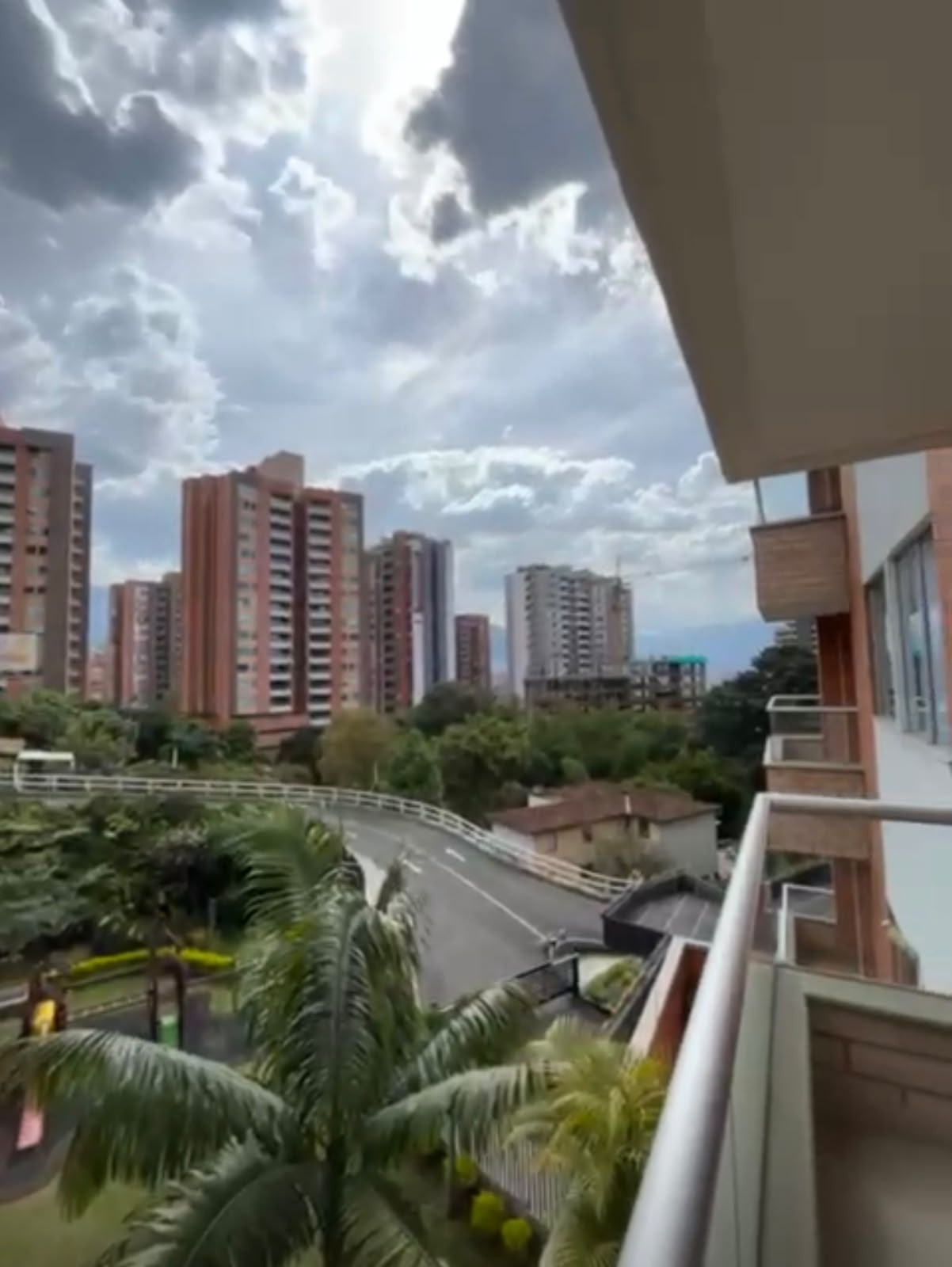Apartamento en venta en Zuñiga, Envigado · foto 2 de 8