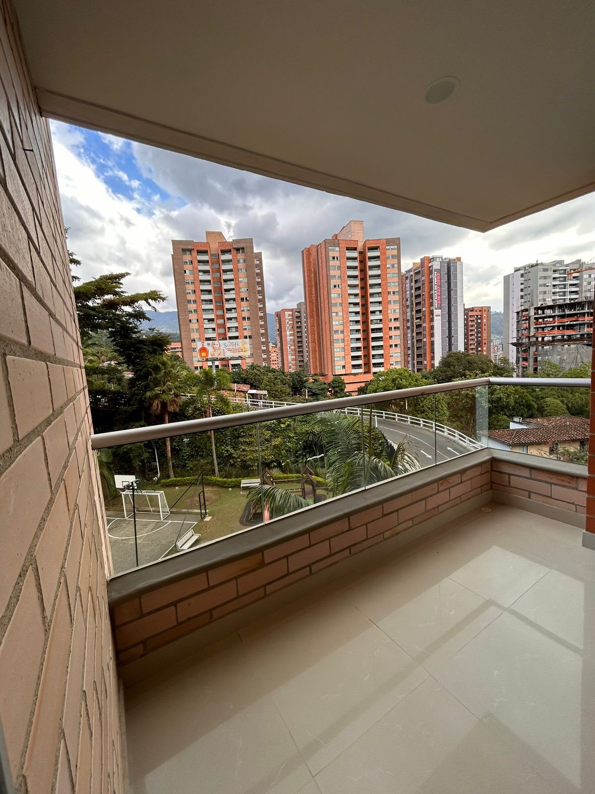 Apartamento en venta en Zuñiga, Envigado · foto 7 de 8