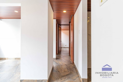 Apartamento en venta en La Felicidad, Bogotá · foto 2 de 24