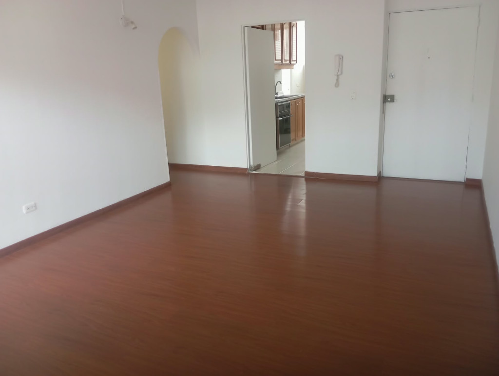 Apartamento en venta en Bella Suiza, Bogotá · foto 4 de 23