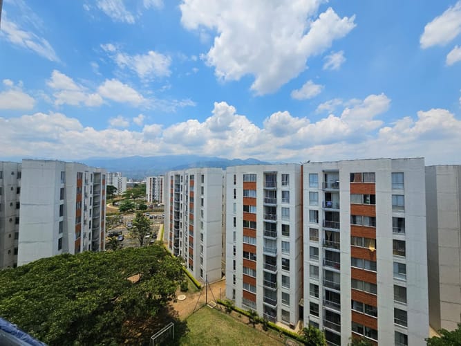 Apartamento de 2 alcobas en arriendo en Simon Bolivar, Jamundí, 57 m² · foto 2 de 24