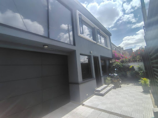 Casa en venta en San Felipe, Bogotá · foto 5 de 24