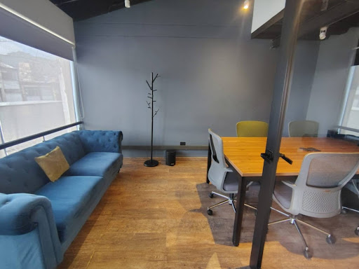 Casa en venta en San Felipe, Bogotá · foto 8 de 24