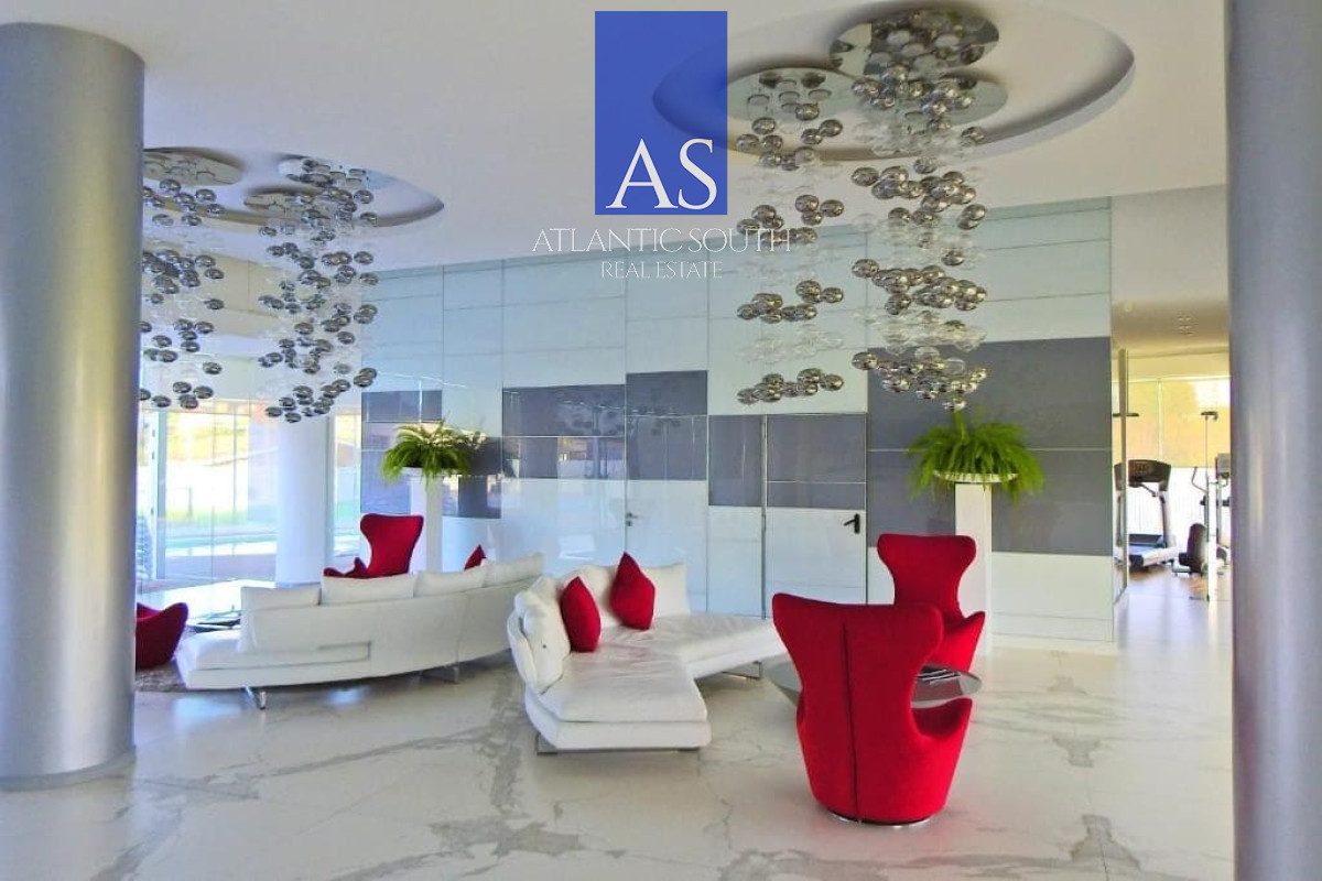 Penthouse de 3 dormitorios con vista directa al mar en Playa Mansa, Punta del Este · Foto 4