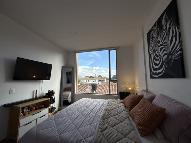 Apartamento de 2 alcobas en venta en Niza, Bogotá, 80 m² · foto 7 de 11