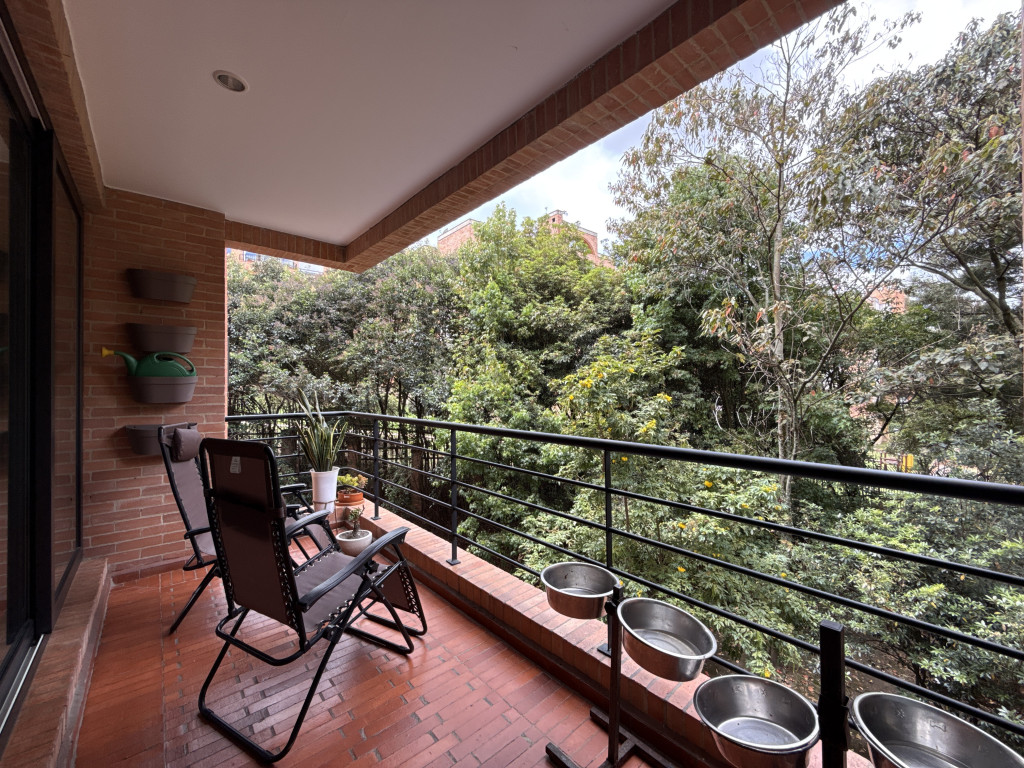 Apartamento en venta en Gratamira, Bogotá · foto 2 de 24