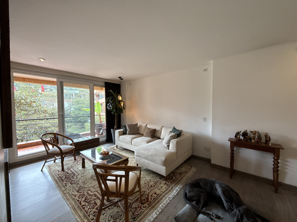 Apartamento en venta en Gratamira, Bogotá · foto 4 de 24