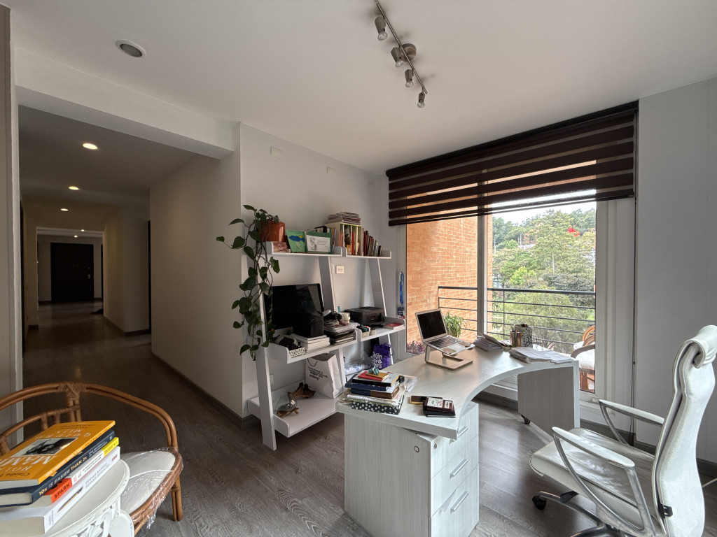 Apartamento en venta en Gratamira, Bogotá · foto 12 de 24