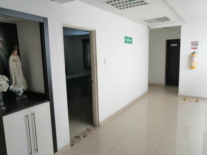 Oficina en venta en San Vicente, Cali, 301 m² · foto 9 de 20